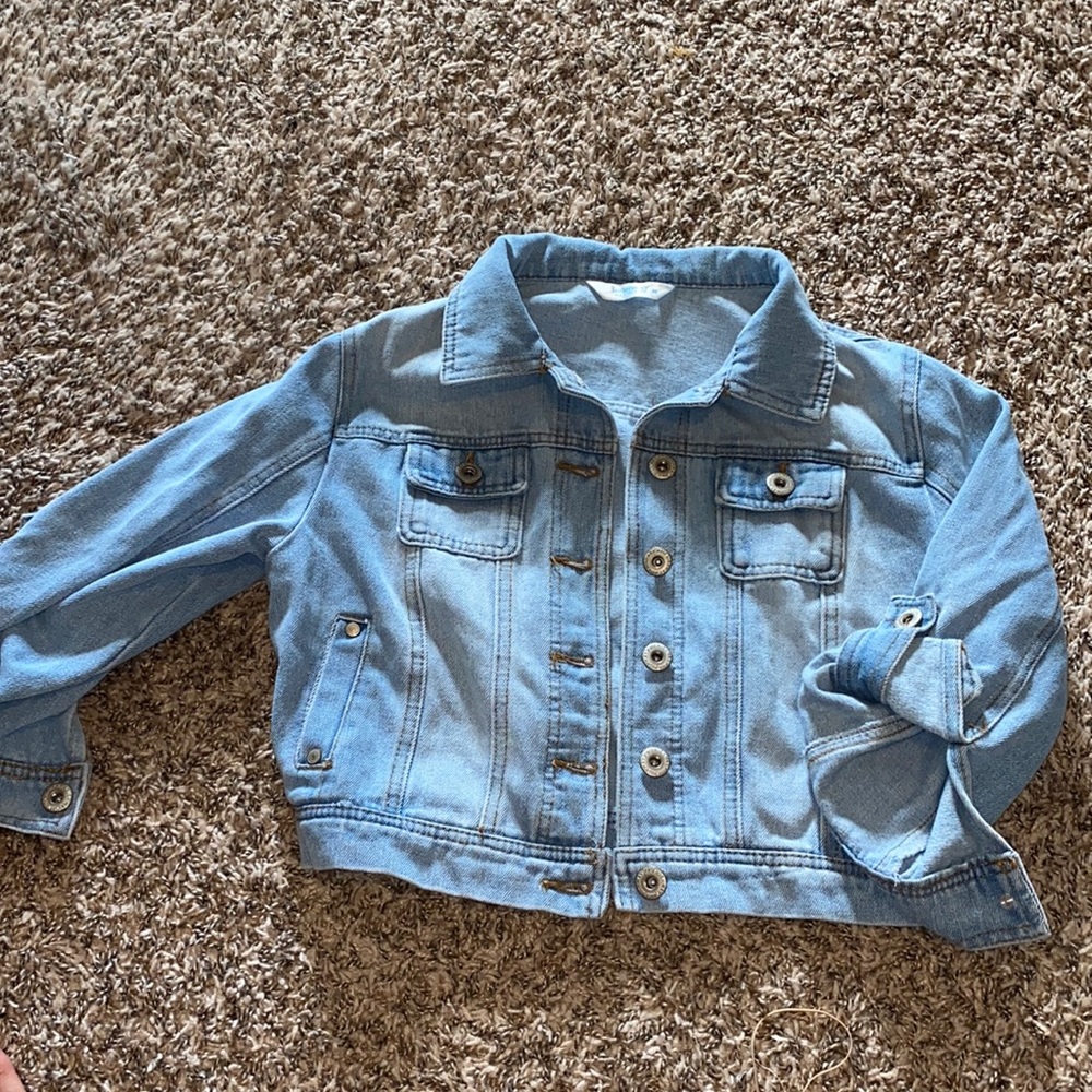 cropped light denim jacket